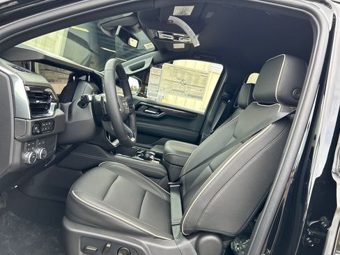 New 2026 GMC Yukon XL Elevation image 14