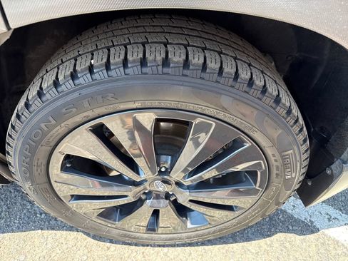 Used 2022 Subaru Ascent Onyx Edition AWD/4WD image 34