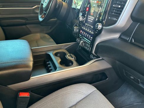 Used 2021 RAM 1500 Big Horn AWD/4WD image 16