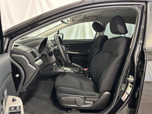 Used 2015 Subaru Crosstrek 2.0i Premium image 12
