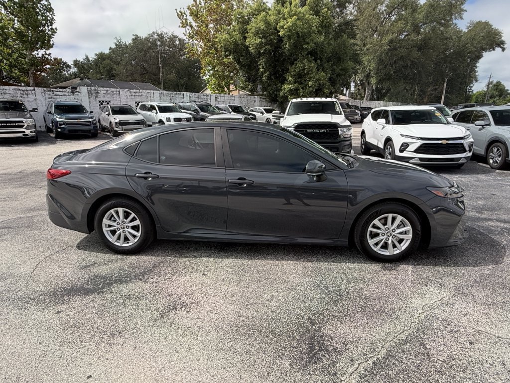 Used 2025 Toyota Camry LE FWD image 4