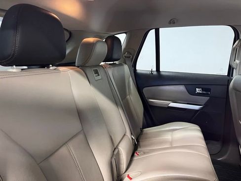 Used 2011 Ford Edge Limited w/ Vision Pkg AWD/4WD image 13