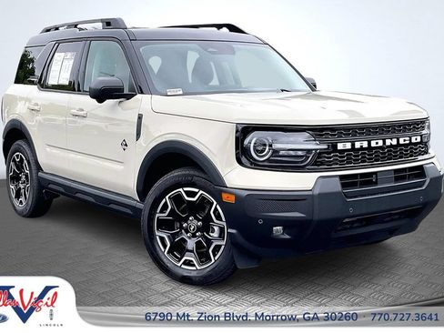 Used 2025 Ford Bronco Sport Outer Banks w/ Outer Banks Tech Package+ AWD/4WD image 1