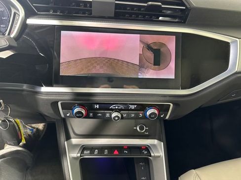 Used 2022 Audi Q3 2.0T Premium Plus w/ Premium Plus Package image 22