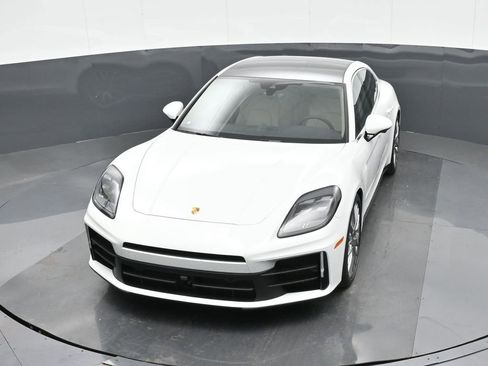 New 2026 Porsche Panamera RWD image 33