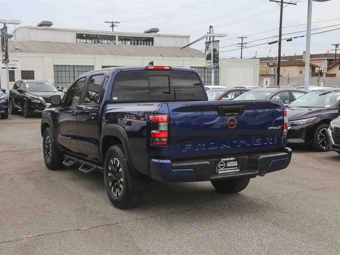 Used 2022 Nissan Frontier Pro-X w/ Technology Package image 6
