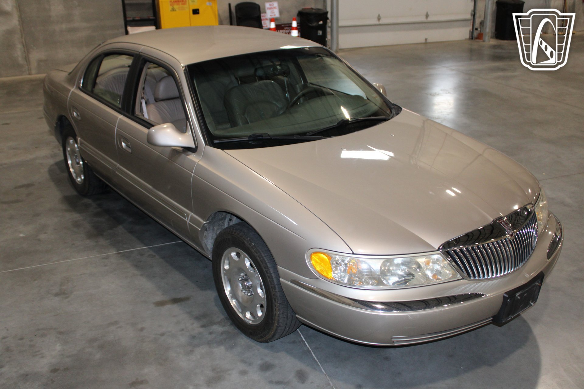 Used 1999 Lincoln Continental FWD image 15
