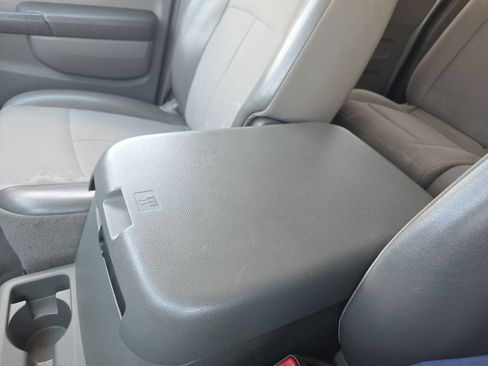 Used 2015 Nissan NV 3500 SV RWD image 36