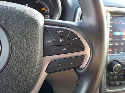 Certified 2018 Jeep Grand Cherokee Limited AWD/4WD image 27