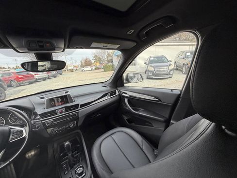 Used 2017 BMW X1 xDrive28i image 22