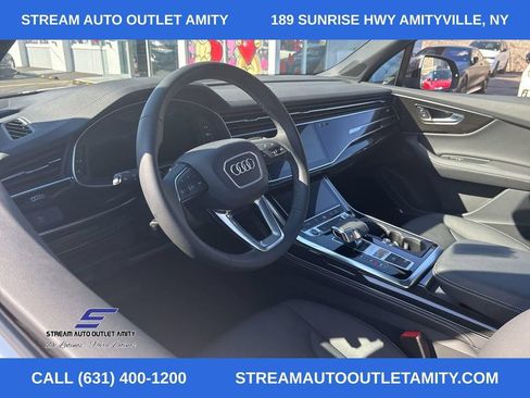 Used 2025 Audi Q7 3.0T Premium Plus AWD/4WD image 30