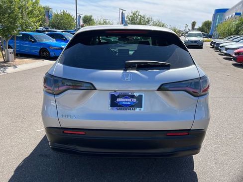 Certified 2025 Honda HR-V LX image 10