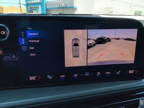 New 2026 Chevrolet Traverse LT w/ Driver Confidence Package FWD image 25