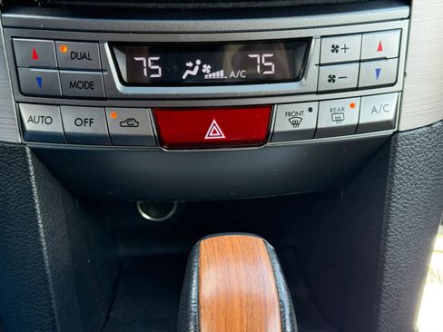 Used 2013 Subaru Outback 2.5i Limited w/ Moonroof Pkg image 34