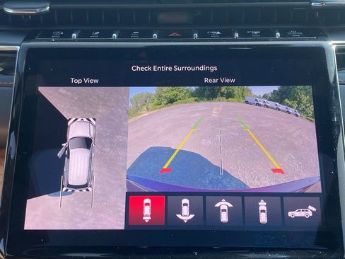 Used 2024 Jeep Grand Cherokee Summit image 16