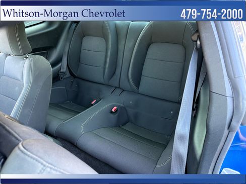 Used 2017 Ford Mustang Coupe RWD image 28