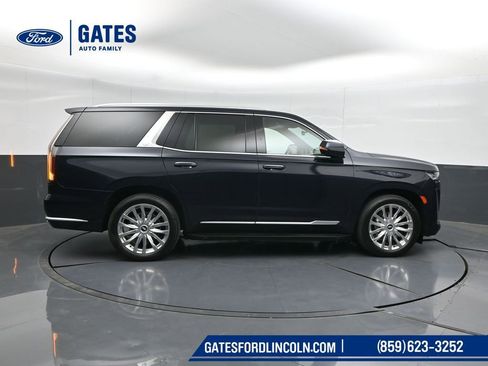 Used 2023 Cadillac Escalade Premium Luxury w/ Performance Package AWD/4WD image 3