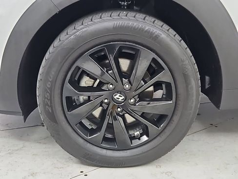 Used 2019 Hyundai Tucson SE FWD image 13