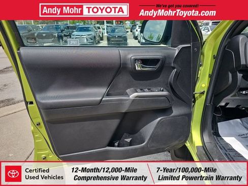 Certified 2023 Toyota Tacoma TRD Off-Road w/ Black Out Package (TMS) AWD/4WD image 11