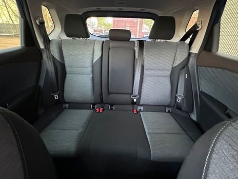 Used 2023 Nissan Rogue SV AWD/4WD image 25