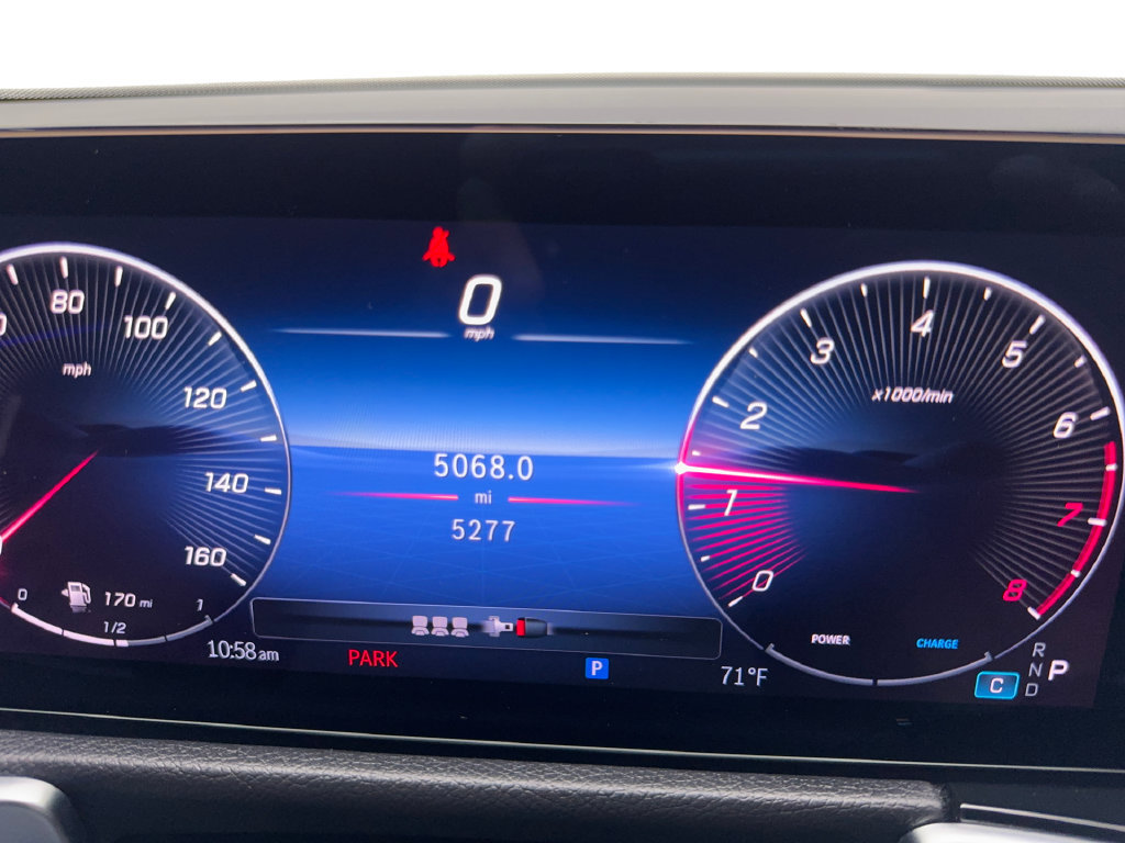 Used 2025 Mercedes-Benz GLB 250 w/ Exclusive Package image 59
