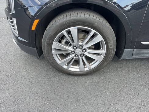 Certified 2023 Cadillac XT5 Premium Luxury AWD/4WD image 10