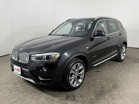 Used 2017 BMW X3 xDrive35i image 3