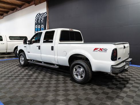 Used 2006 Ford F250 Lariat AWD/4WD image 4