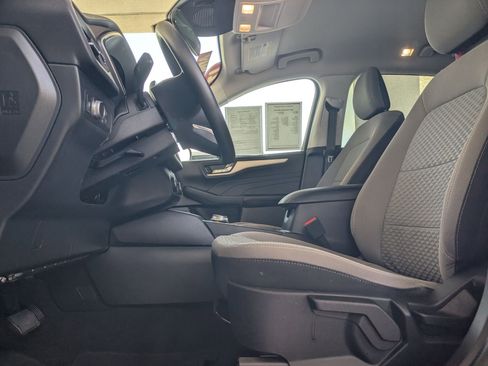 Used 2021 Ford Escape SE image 20