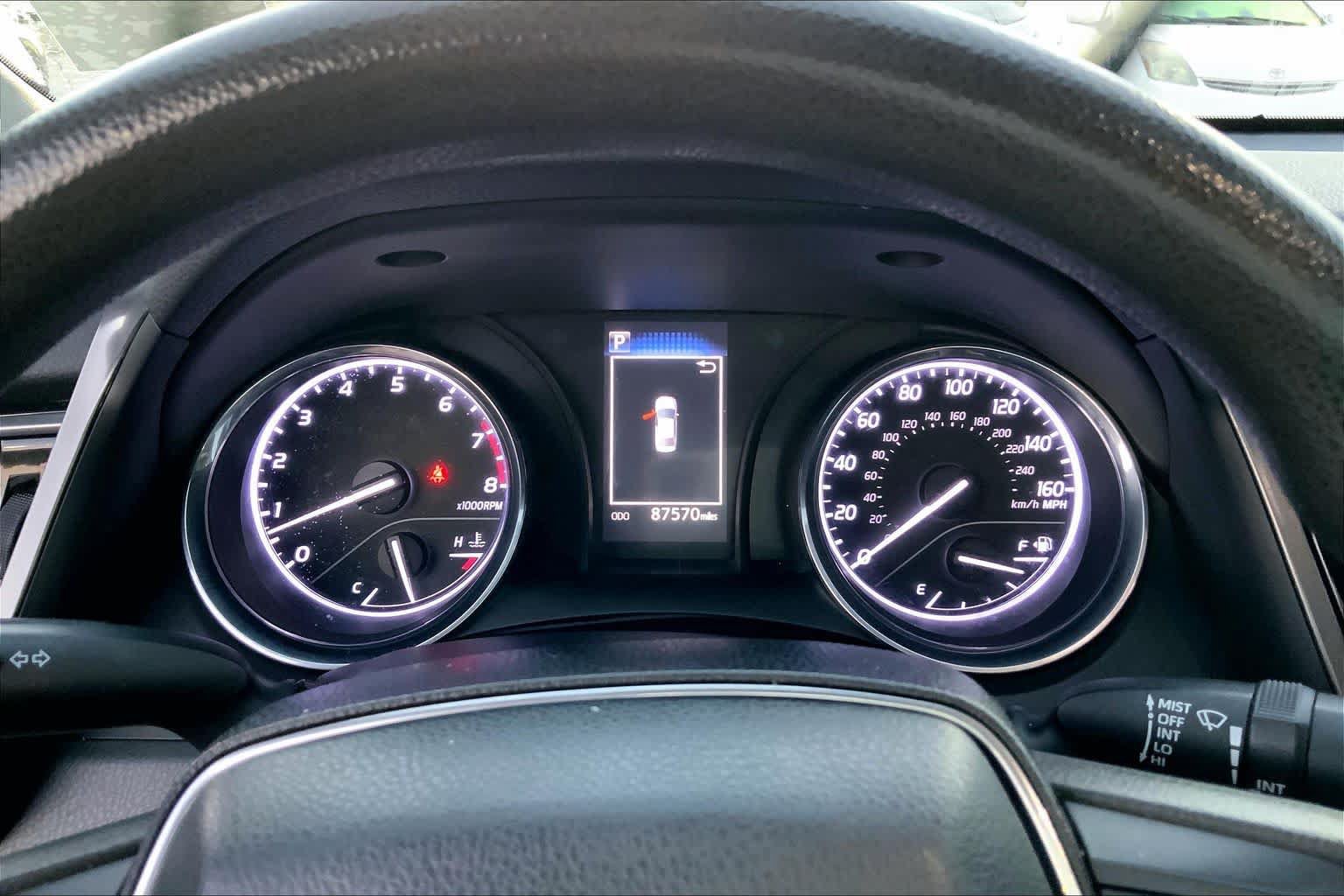 Used 2020 Toyota Camry LE FWD image 23