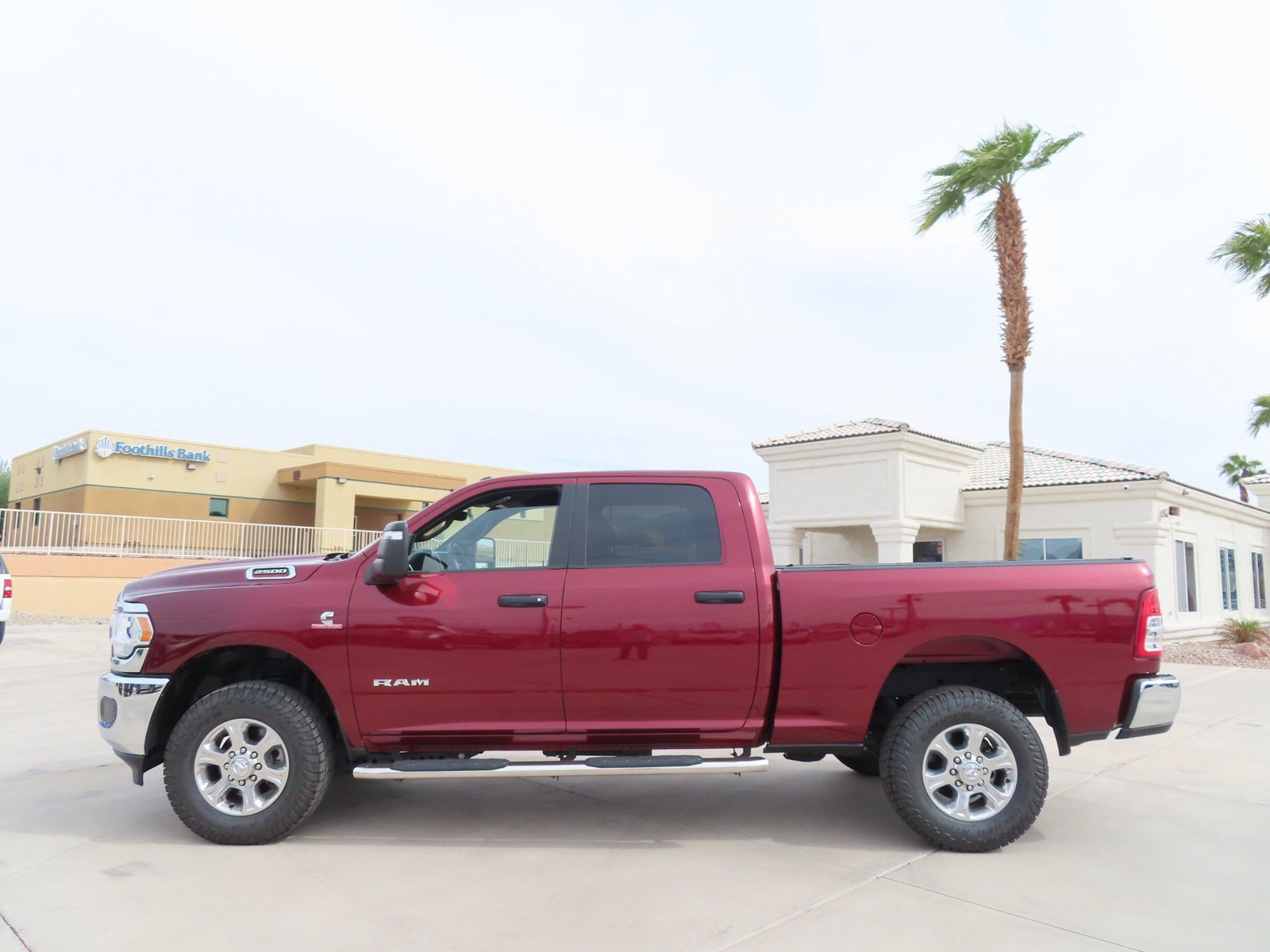 Used 2023 RAM 2500 Big Horn AWD/4WD image 4