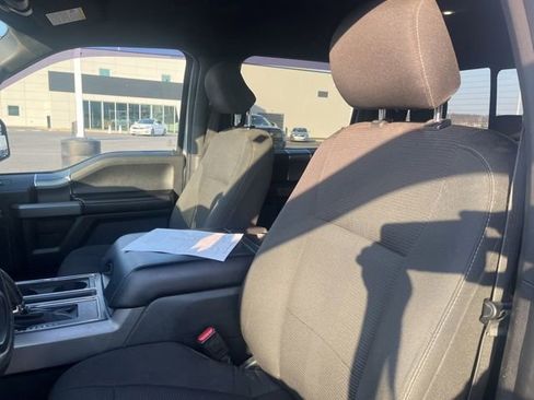 Used 2016 Ford F150 XLT w/ Equipment Group 302A Luxury image 12