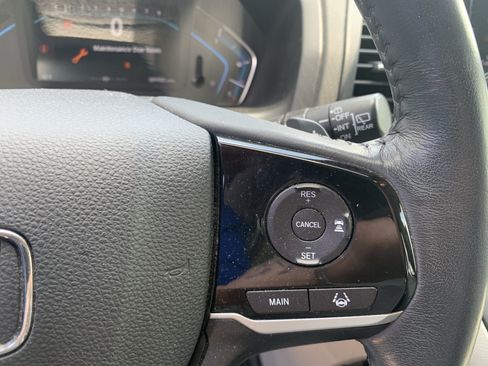 Used 2019 Honda Odyssey Touring image 19