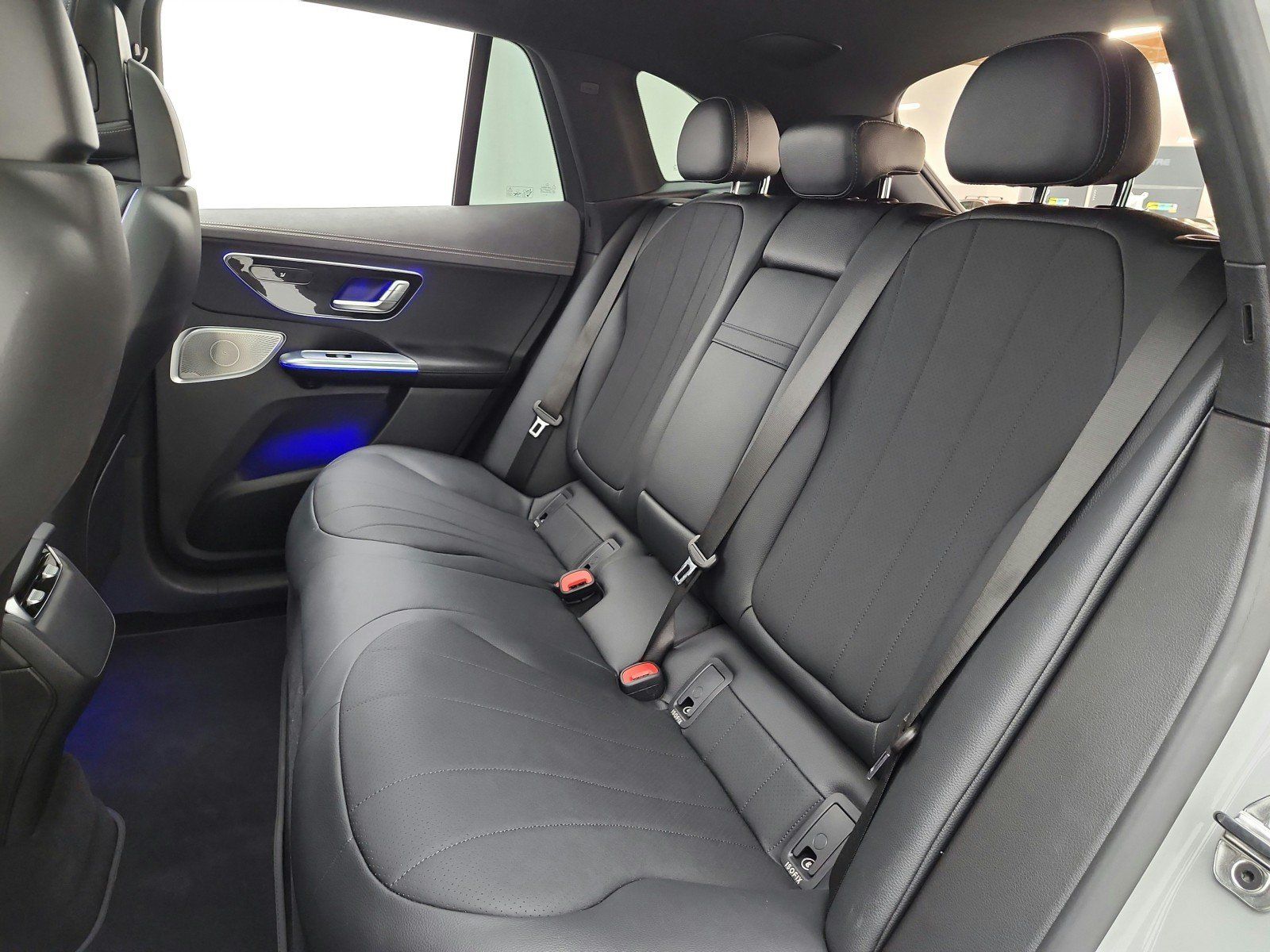 Used 2023 Mercedes-Benz EQE 350+ 4MATIC SUV image 15