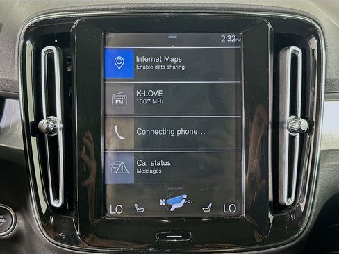 Used 2019 Volvo XC40 T5 Momentum AWD/4WD image 21