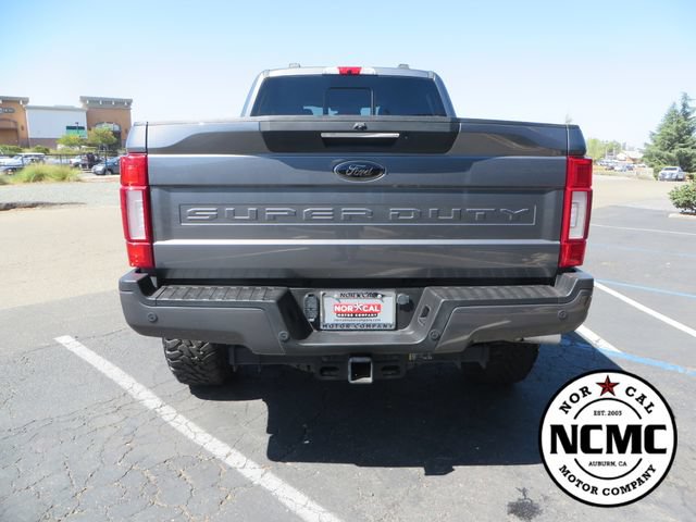 Used 2022 Ford F350 Lariat w/ Tremor Off-Road Package AWD/4WD image 4