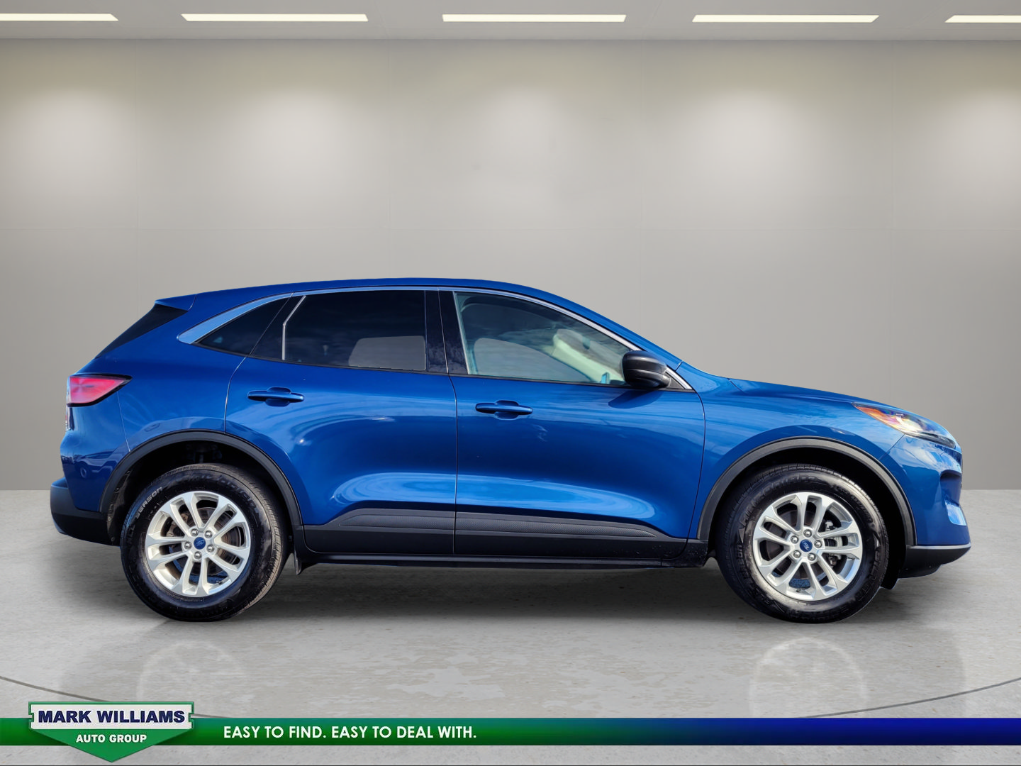 Certified 2022 Ford Escape SE AWD/4WD image 2