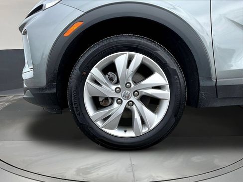 Used 2025 Buick Encore GX Preferred AWD/4WD image 34
