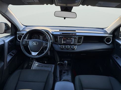 Used 2017 Toyota RAV4 LE w/ Carpet Mat Package image 17