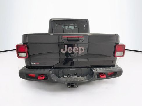 Used 2021 Jeep Gladiator Rubicon w/ Trailer Tow Package AWD/4WD image 6