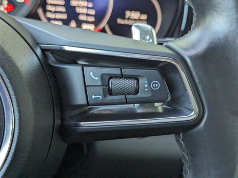 Used 2021 Porsche Panamera image 21
