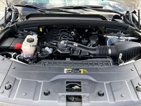 Certified 2023 Jeep Grand Cherokee Altitude image 38