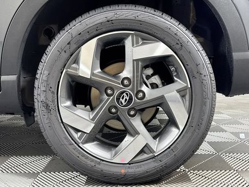 New 2026 Hyundai Venue SEL image 43
