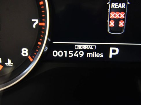 Used 2025 Mitsubishi Outlander SE image 28