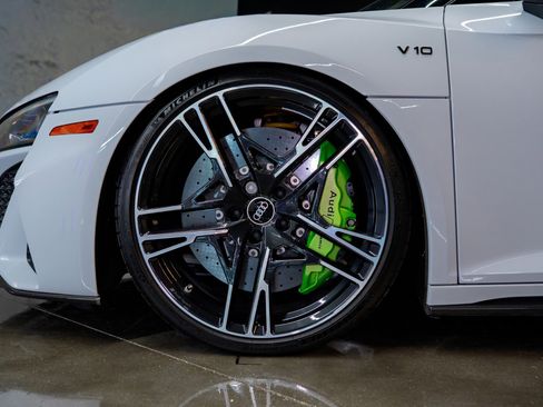 Used 2021 Audi R8 V10 performance image 14