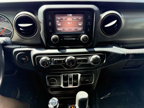 Used 2020 Jeep Wrangler Unlimited Sport S image 24