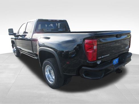 New 2026 Chevrolet Silverado 3500 High Country w/ High Country Premium Package image 3