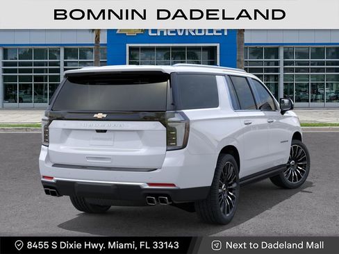 New 2026 Chevrolet Suburban High Country AWD/4WD image 5