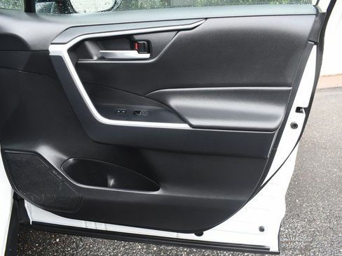 Certified 2025 Toyota RAV4 XLE AWD/4WD image 23