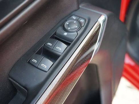 Used 2020 Chevrolet Silverado 1500 RST w/ All-Star Edition image 17